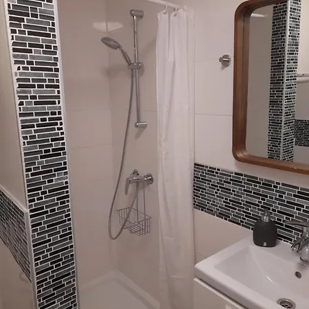 Midden In De Apartamento