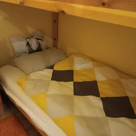 Apartment Midden In De Membre